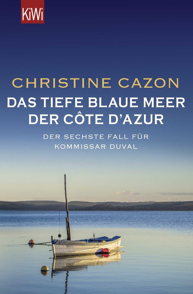 Das tiefe blaue Meer der Côte d'Azur